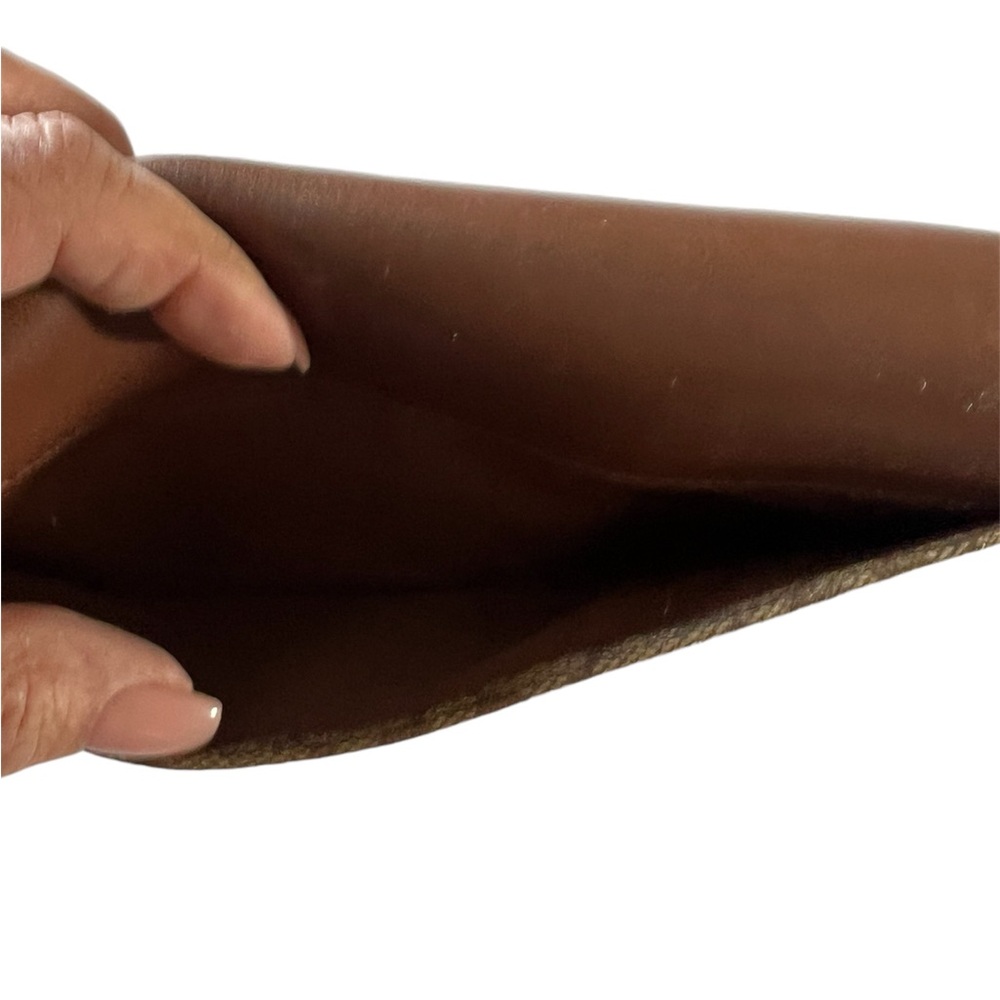 Coach Brown Signature Wallet - Picture 6 of 9